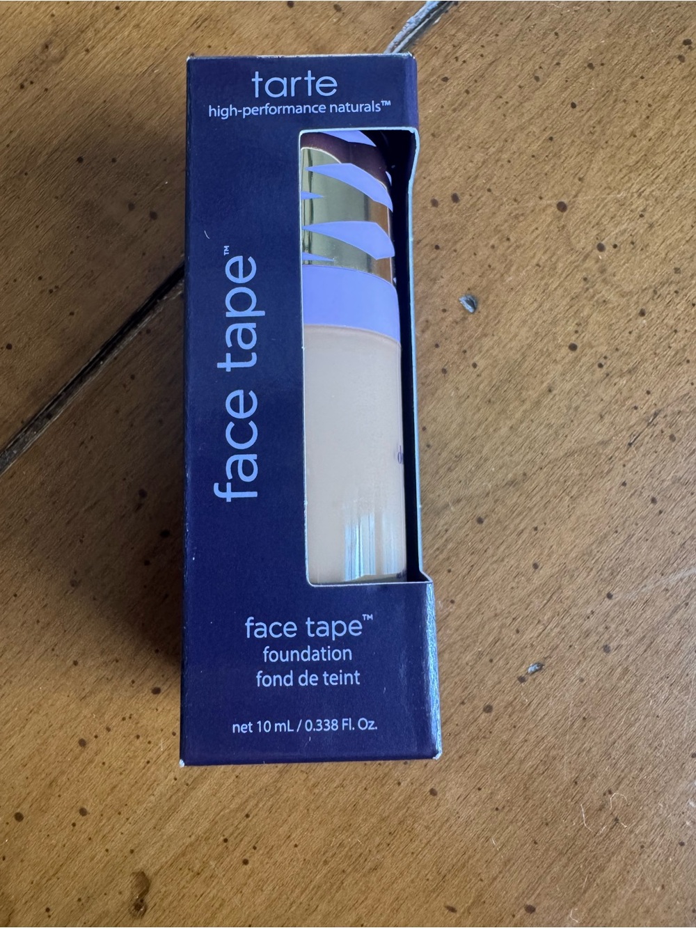 tarte Face Tape Compact - Medium-Tan Sand (Navy & Beige)